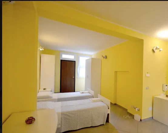 Shared room in Via Bordighera, Milan (1127220) room image 2