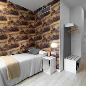 私人房间 正在以 €589 的月租出租，其位于 Eibar, Ego-Gain kalea