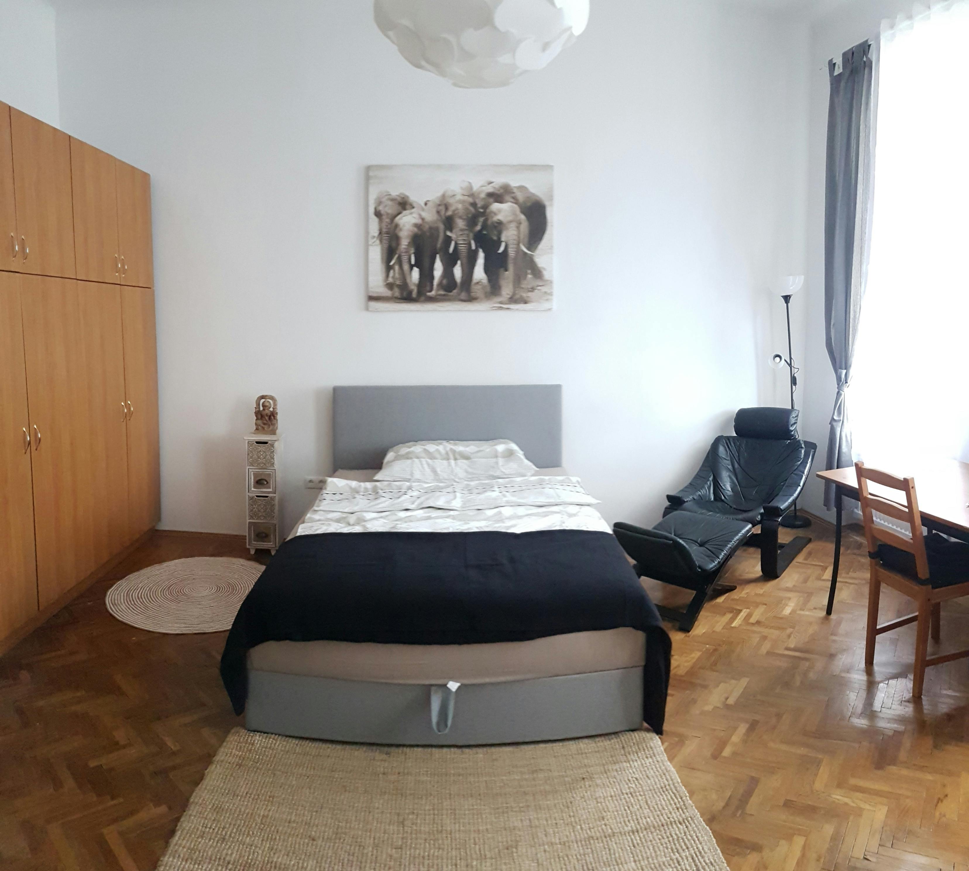 Untere Weißgerberstraße, Vienna preview