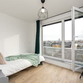 Private room for rent for €720 per month in Berlin, Bismarckstraße