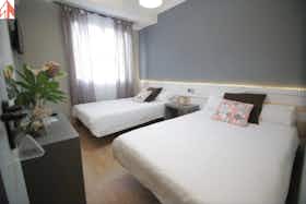 Wohnung zu mieten für 1.000 € pro Monat in Vigo, Rúa Alfonso XIII