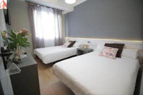 Apartamento para alugar por € 1.000 por mês em Vigo, Rúa Alfonso XIII