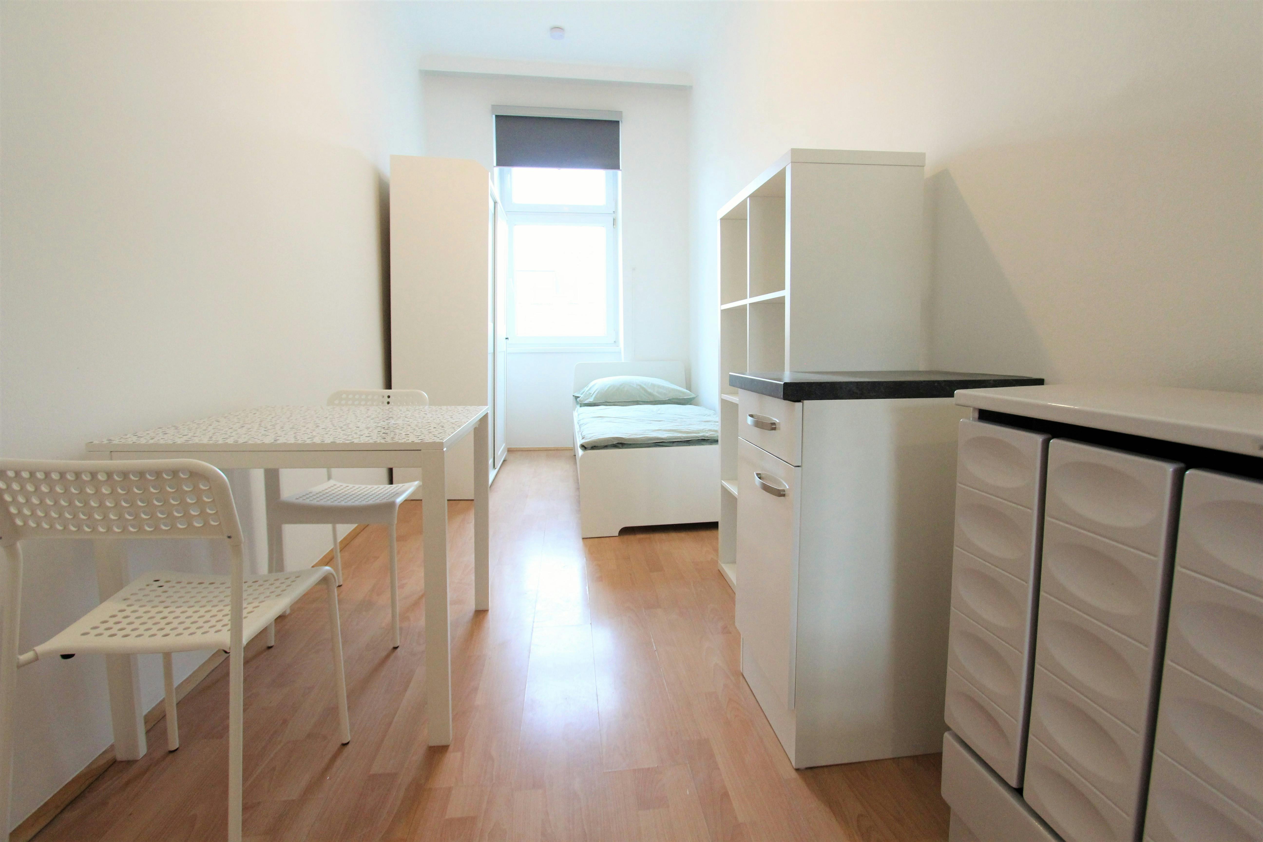Apartment for rent for €850 per month in Vienna, Simmeringer Hauptstraße
