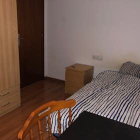 Private room for rent for €550 per month in Barcelona, Carrer de Muntaner
