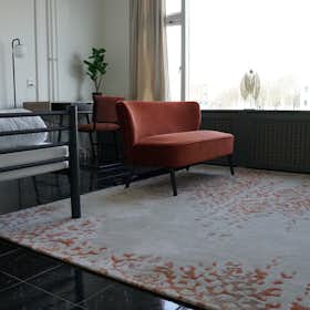 Private room for rent for €945 per month in Rotterdam, Van Swietenlaan
