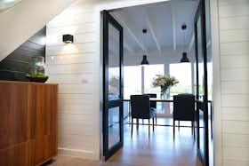 Private room for rent for €650 per month in Hoeilaart, Joseph Kumpsstraat
