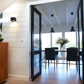 Отдельная комната сдается в аренду за 650 € в месяц в Hoeilaart, Joseph Kumpsstraat
