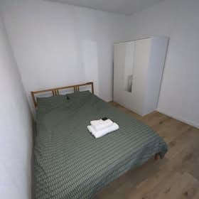Private room for rent for €1,100 per month in Rotterdam, Jacques Dutilhweg