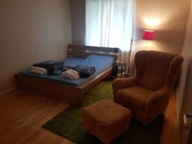 Private room for rent for SEK 5,000 per month in Göteborg, Vintervädersgatan