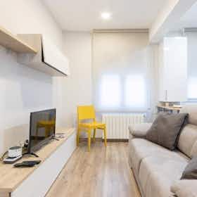 Wohnung zu mieten für 1.260 € pro Monat in Bilbao, Calle Tíboli