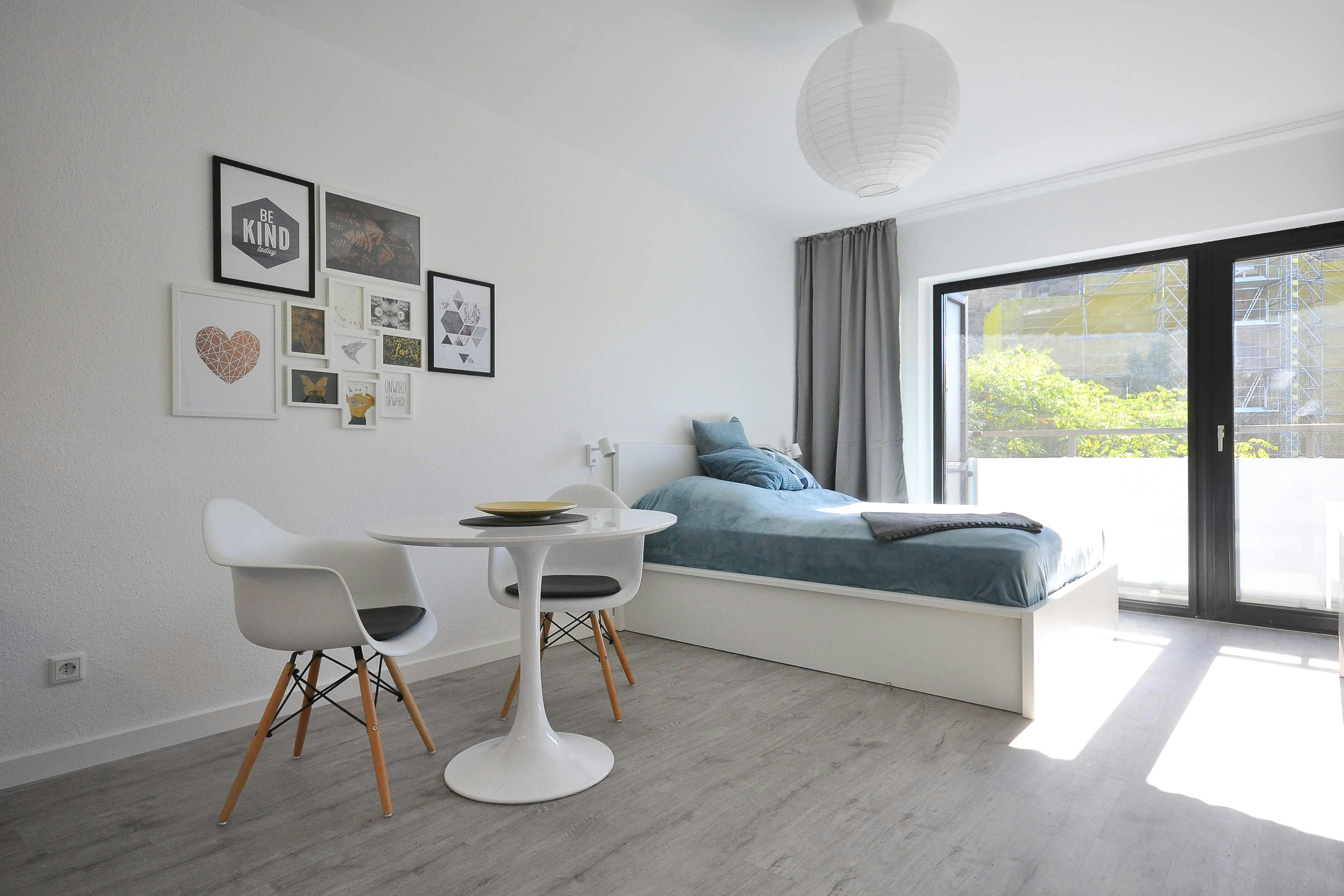 Studio te huur voor € 840 per maand in Düsseldorf, Klever Straße