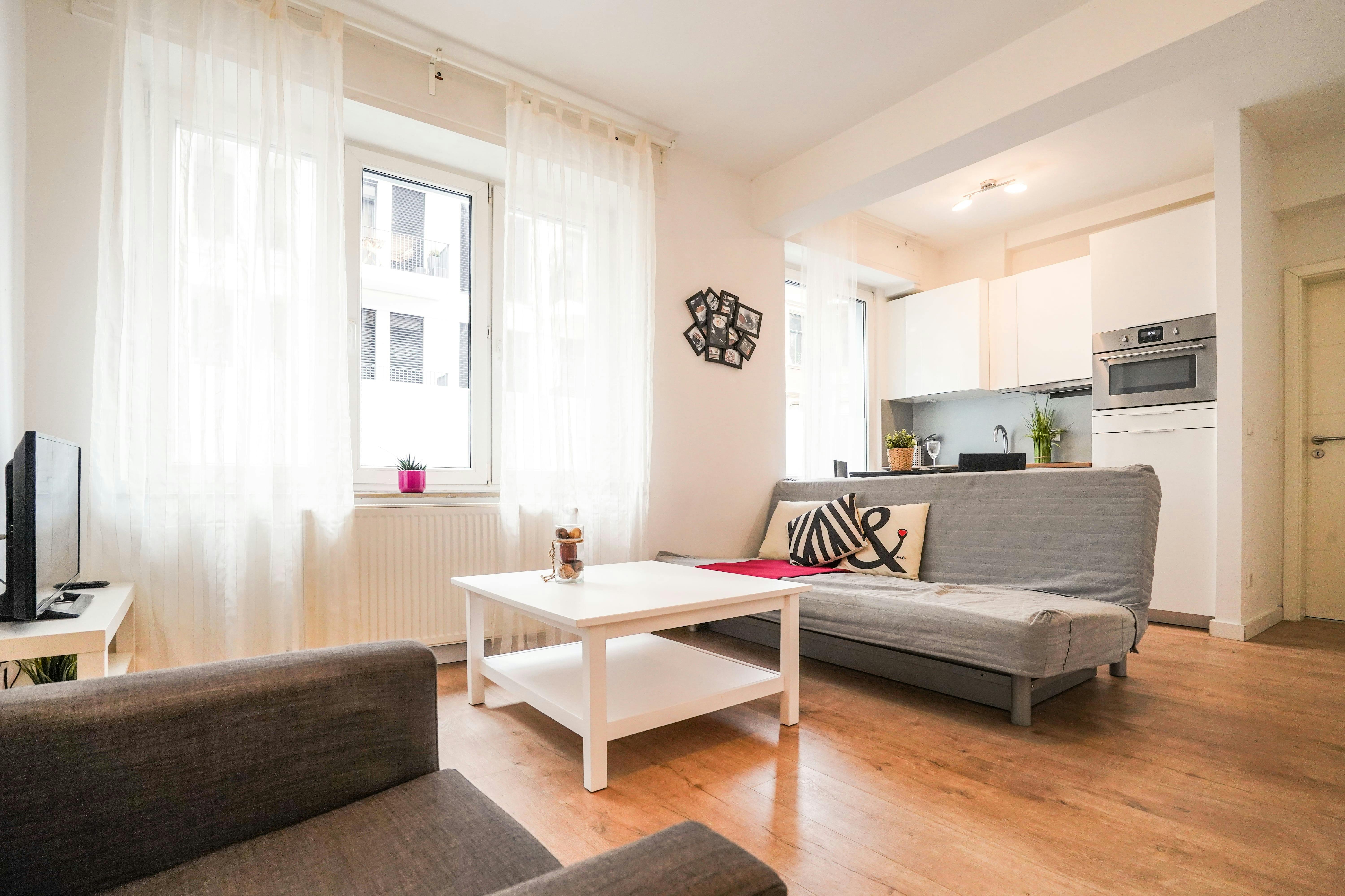 Apartment for rent for €1,495 per month in Köln, Bismarckstraße