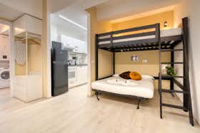 Wohnung zu mieten für 850 € pro Monat in Milan, Viale Giovanni Suzzani