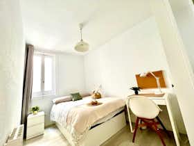 私人房间 正在以 €495 的月租出租，其位于 Madrid, Calle de Toledo
