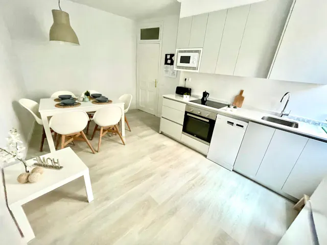 Private room in Calle de Toledo, Madrid (1131690) room image 30