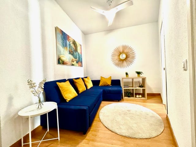 Apartment for rent for €1,870 per month in Madrid, Calle de Toledo