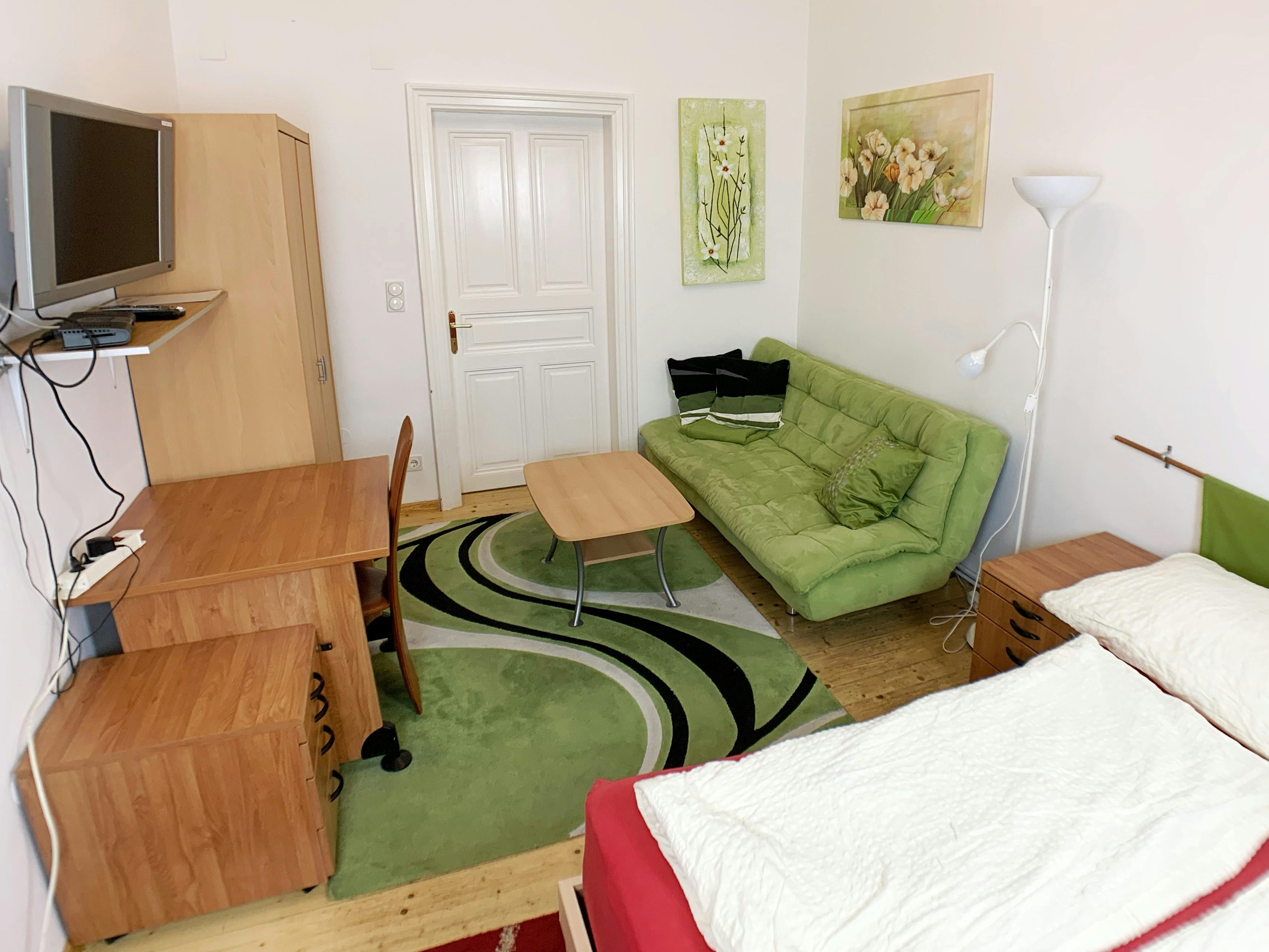 Gußhausstraße, Vienna preview