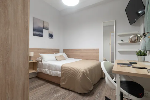 Private room in Calle de Antonio Acuña, Madrid (1132126) room image 1