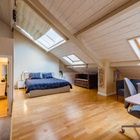 Private room for rent for €950 per month in Ixelles, Avenue de l'Université