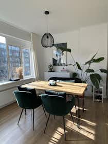 Appartement à louer pour 1 695 €/mois à Rotterdam, Nobelstraat