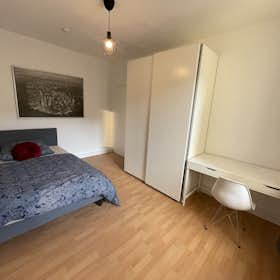 WG-Zimmer for rent for 795 € per month in Munich, Theresienstraße