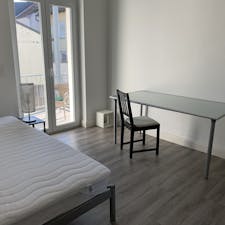 Private room for rent for €739 per month in Frankfurt am Main, Auf der Beun