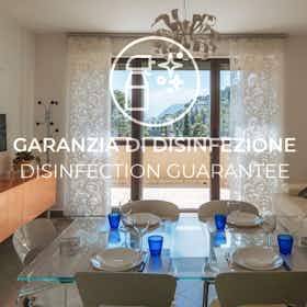 Appartement à louer pour 1 860 €/mois à Alassio, Regione Costa Lupara