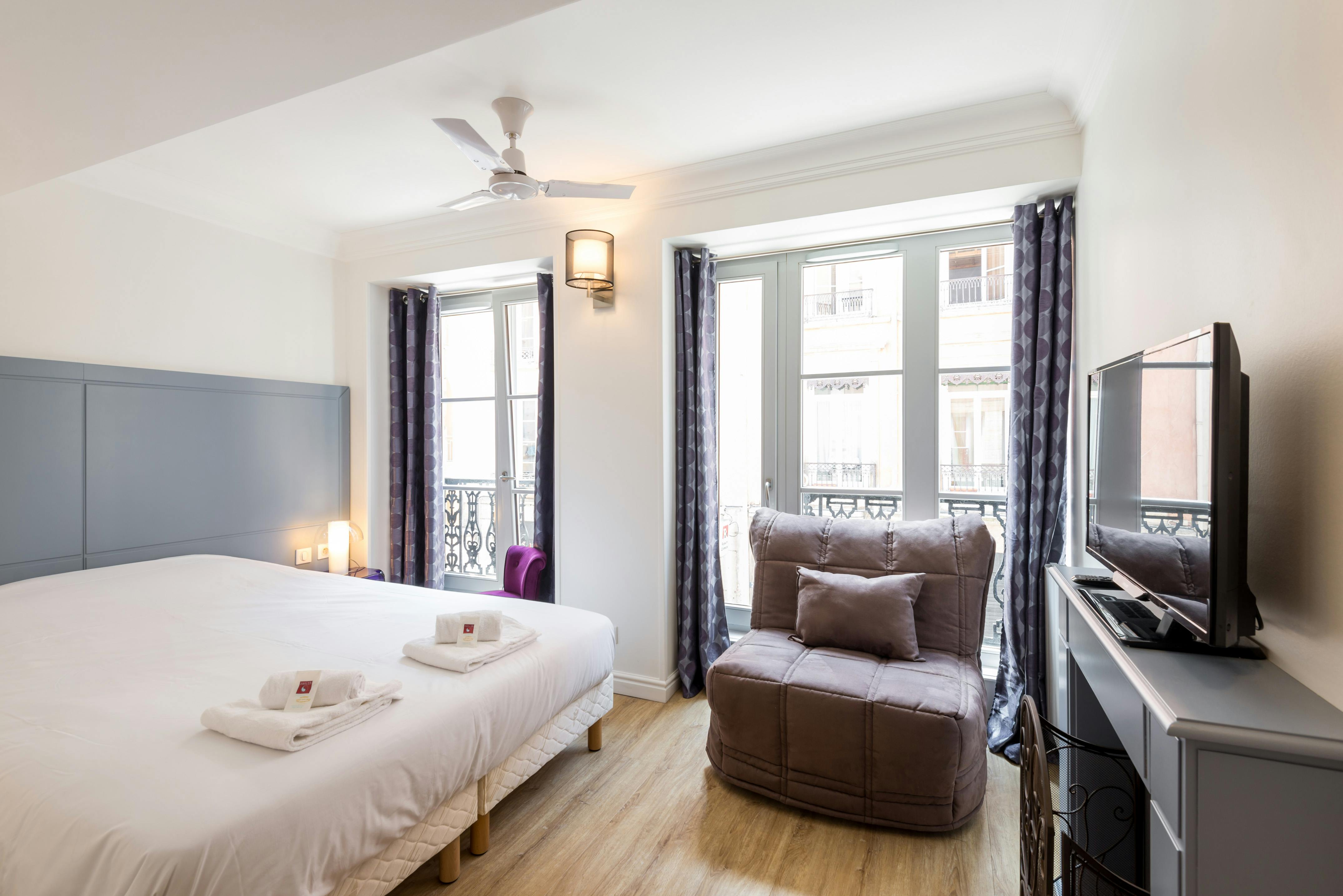 Garsonieră de închiriat pentru 1.350 EUR pe lună în Lyon, Place des Capucins