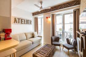 Квартира за оренду для 1 500 EUR на місяць у Lyon, Place des Capucins
