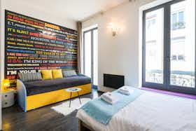 Studio à louer pour 1 350 €/mois à Lyon, Rue d'Anvers