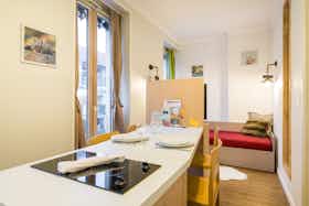 Квартира за оренду для 1 500 EUR на місяць у Lyon, Rue des Charmettes