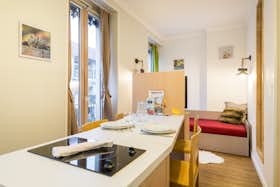 Apartamento para alugar por € 1.500 por mês em Lyon, Rue des Charmettes