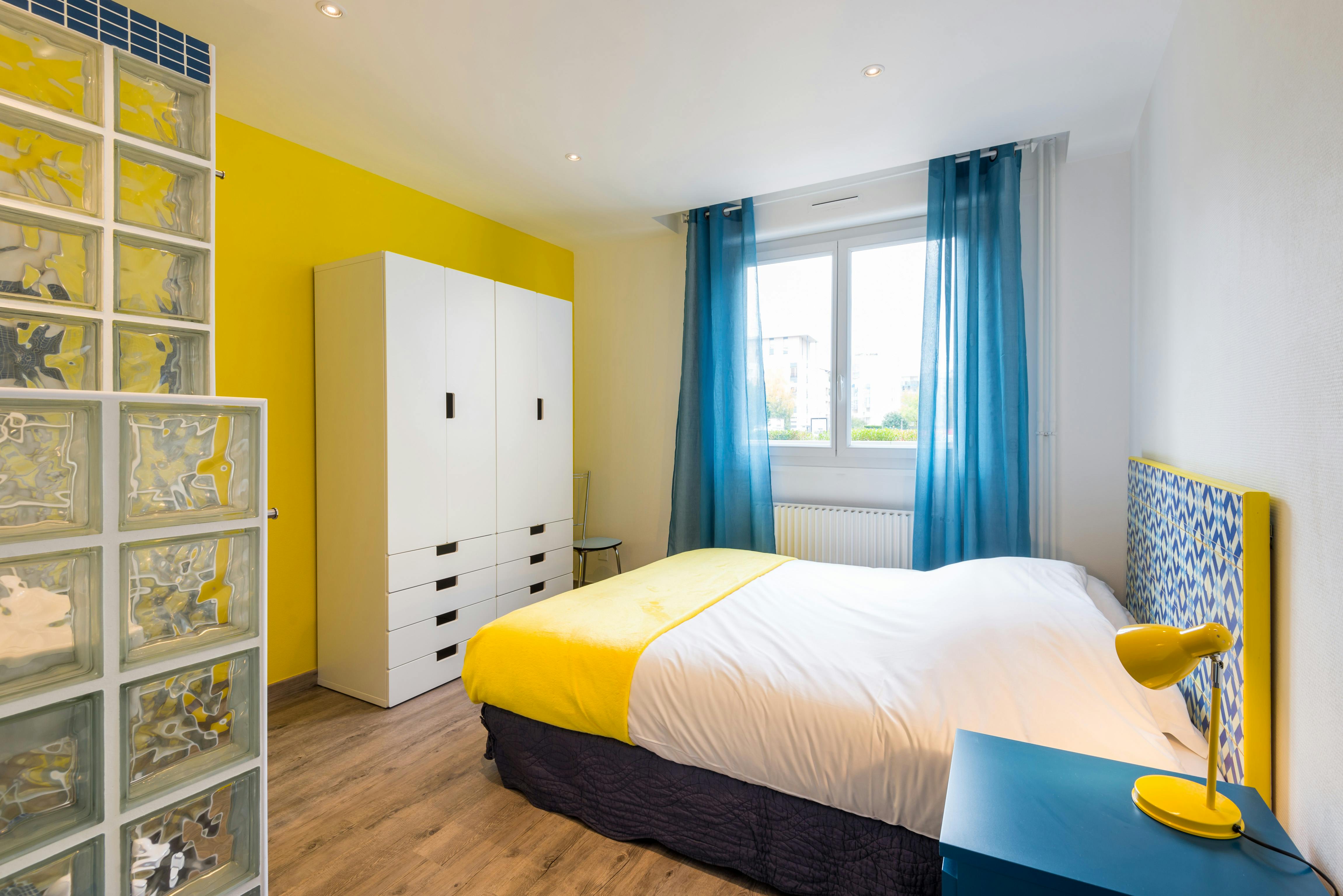 Mieszkanie do wynajęcia za 2185 € miesięcznie w mieście Lyon, Rue du Rhône