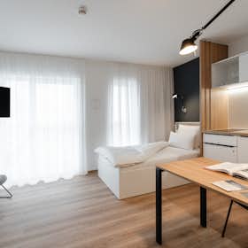 Studio for rent for €1,700 per month in Herzogenaurach, Willy-Brandt-Platz