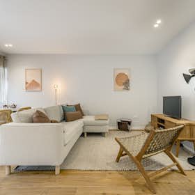 Apartment for rent for €1,900 per month in Porto, Rua da Firmeza
