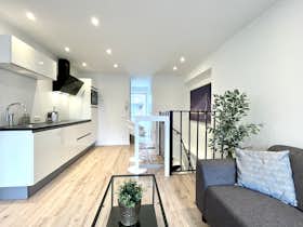 Квартира за оренду для 1 895 EUR на місяць у Rotterdam, Vrouw-Jannestraat
