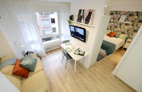 单间公寓 正在以 €975 的月租出租，其位于 Bilbao, San Frantzisko kalea