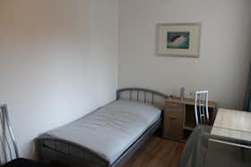 私人房间 正在以 €600 的月租出租，其位于 Eschborn, Lübecker Straße
