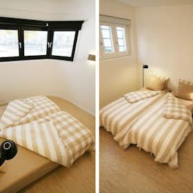 Appartement te huur voor € 1.250 per maand in Porto, Praça de Pedro Nunes