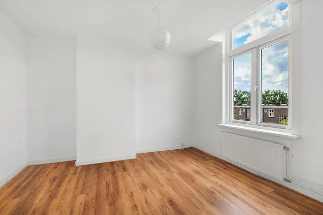 1-Bedroom Apartment in Admiraal de Ruijterweg, Amsterdam (1135871) room image 2