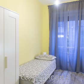 Private room for rent for €700 per month in Rome, Viale Parioli