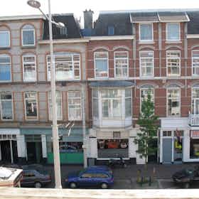 私人房间 正在以 €875 的月租出租，其位于 The Hague, Paul Krugerlaan