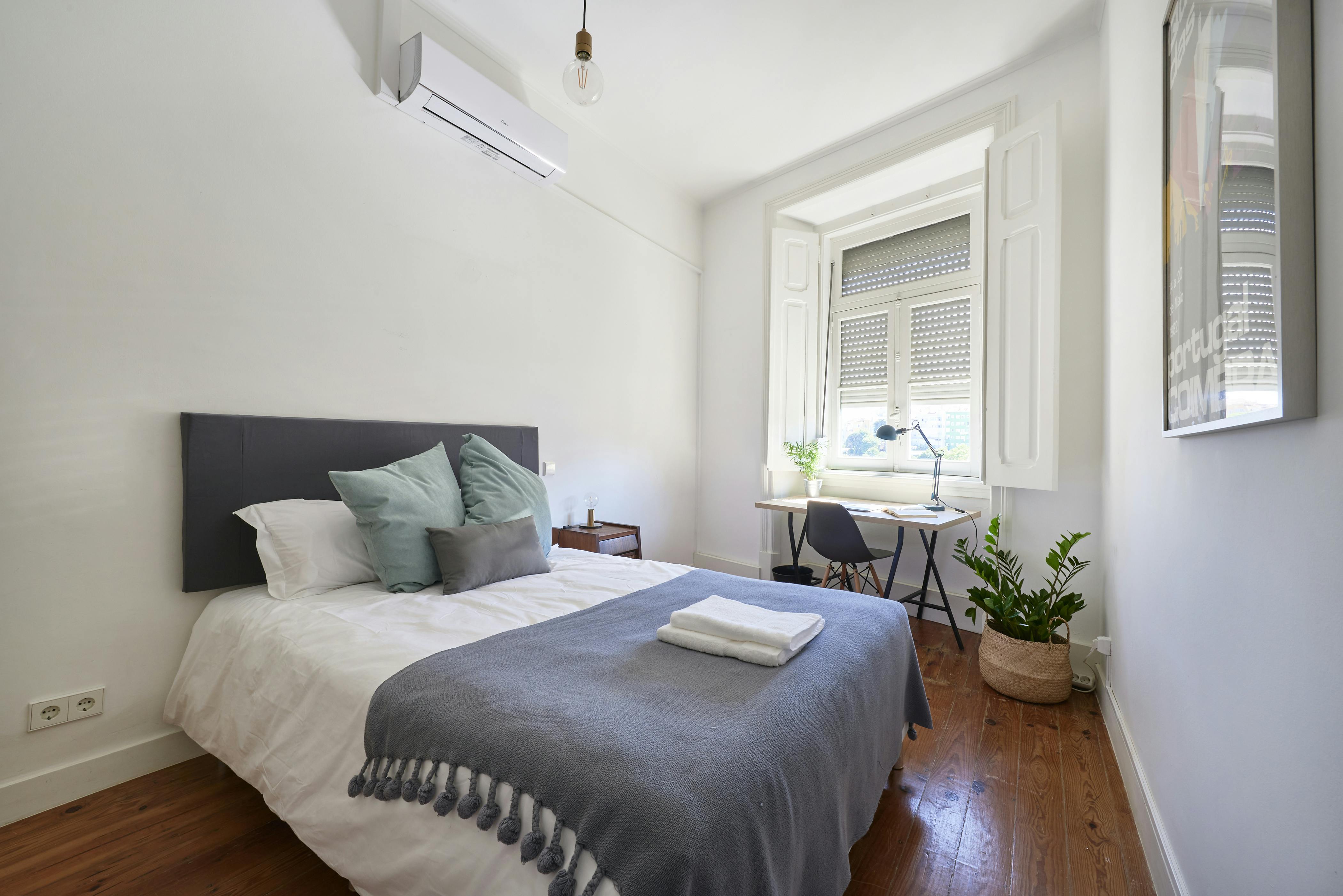 Rua do Arco à São Mamede, Lisbon preview