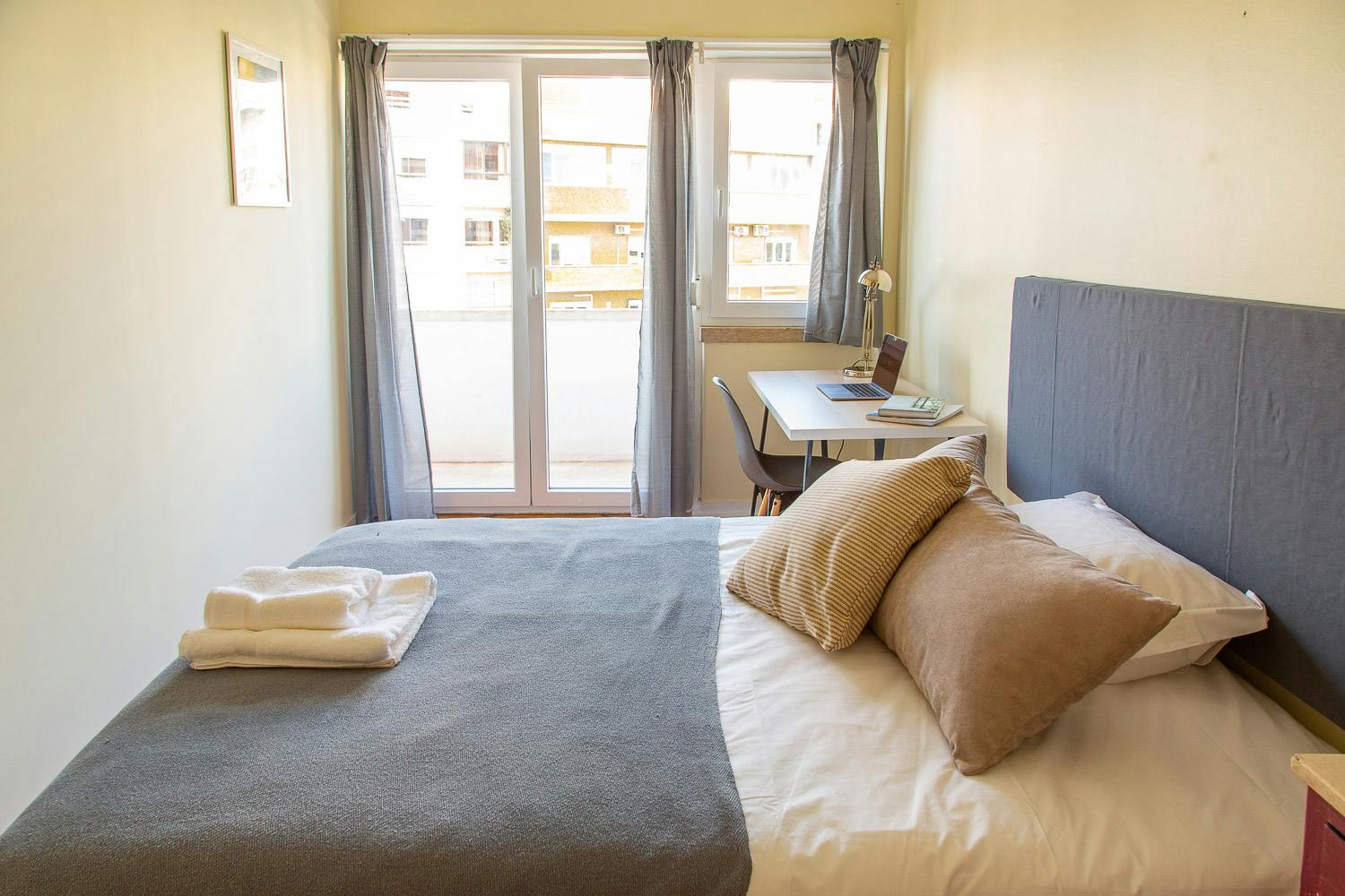 Rua António Enes, Lisbon preview