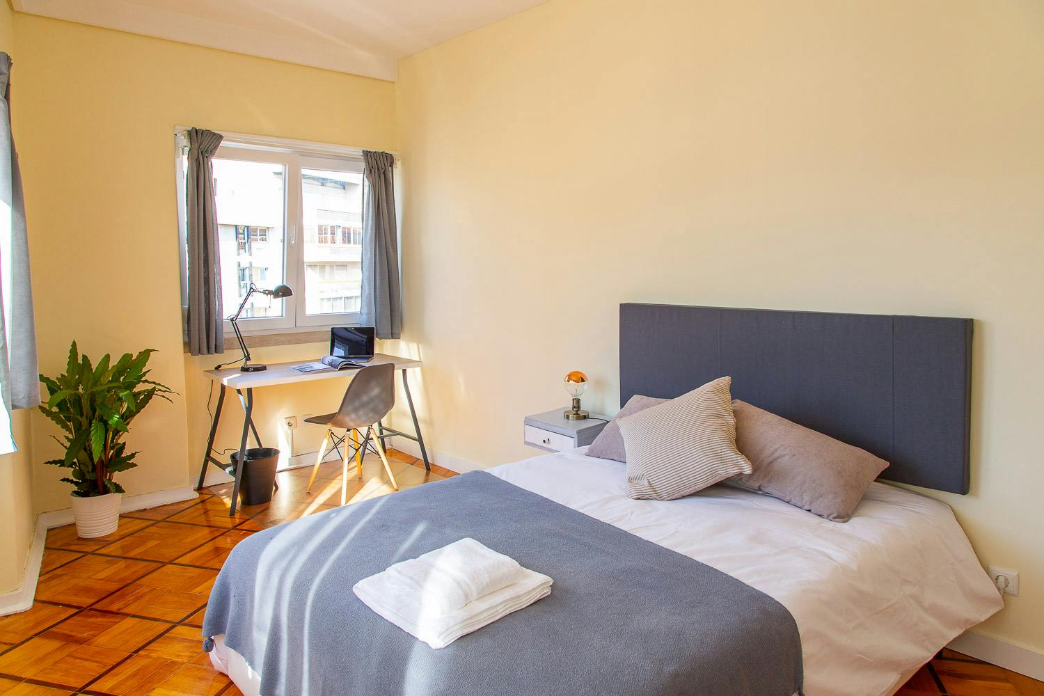 Rua António Enes, Lisbon preview