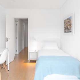 Stanza privata for rent for 350 € per month in Braga, Rua Conselheiro Lobato