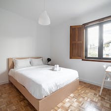 Private room for rent for €390 per month in Braga, Rua da Estrada Nova