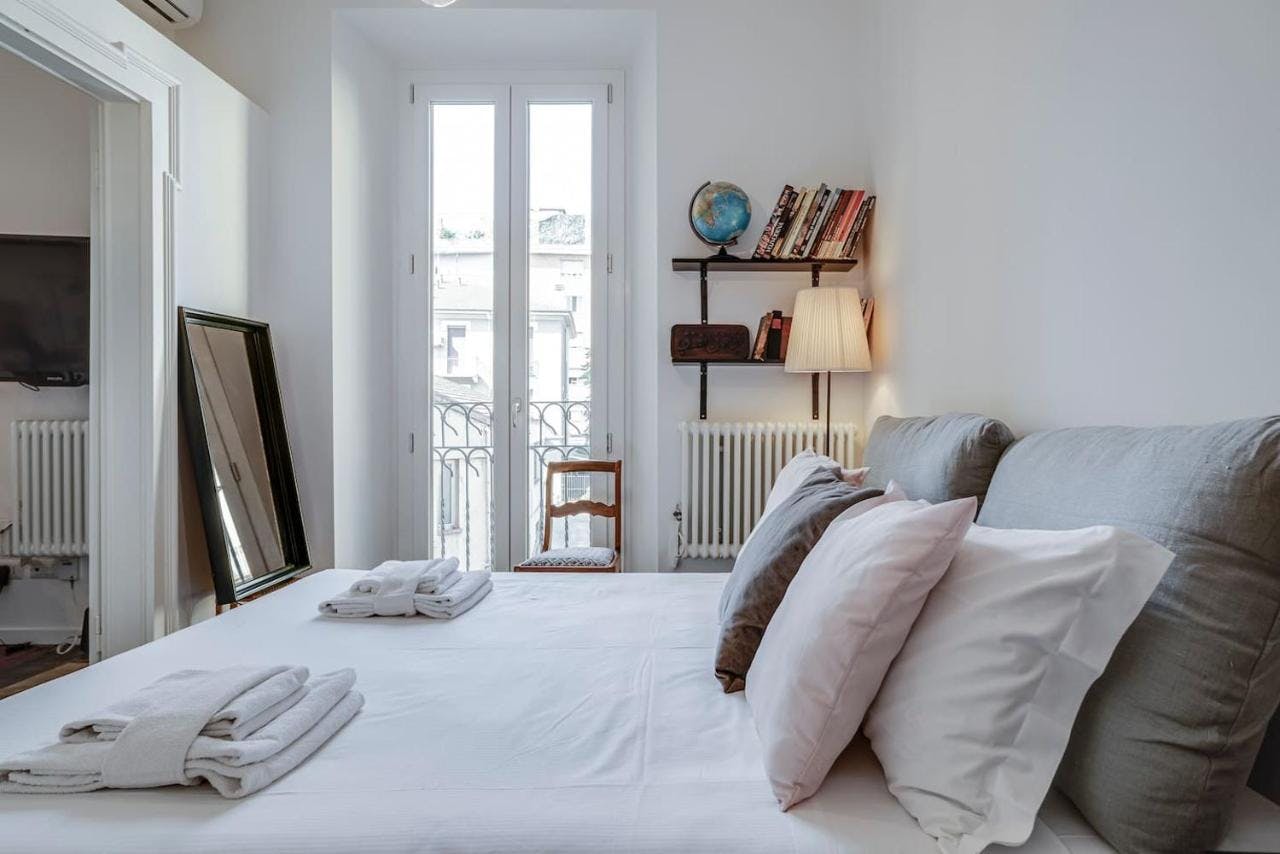 1-Bedroom Apartment in Via Cristoforo Gluck, Milan (1139177) ROOM