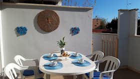 Apartment for rent for €826 per month in Lecce, Via Amerigo Vespucci