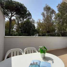 Appartement à louer pour 826 €/mois à Lecce, Via Amerigo Vespucci